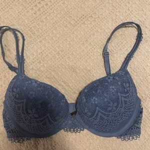 Victoria Secret Very Sexy push up bra
